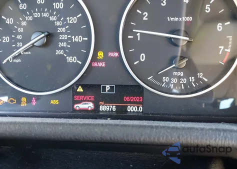 2014 BMW X3 xDrive28I z USA, uszkodzony, nr VIN 5UXWX9C5XE0D27774